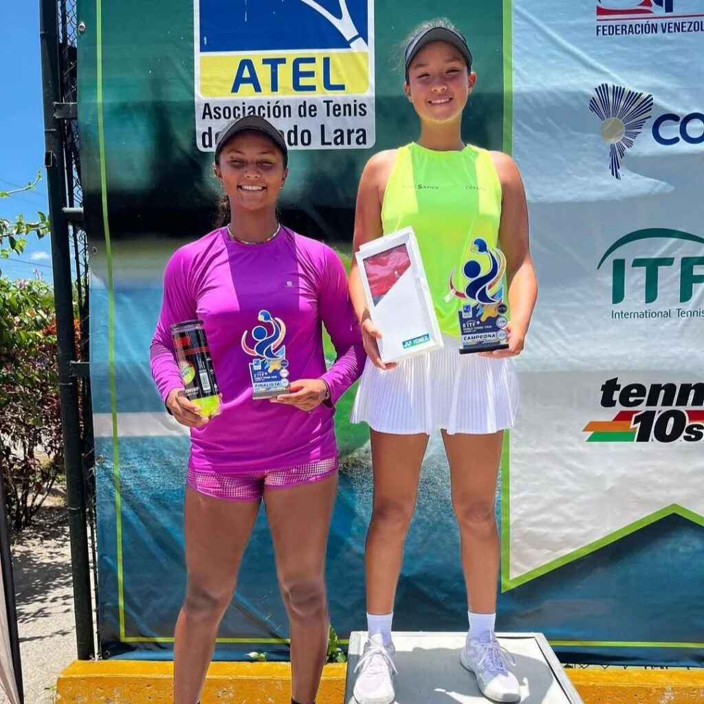 Andrea Magallanes y Sabrina Balderrama, finalista y campeona individual